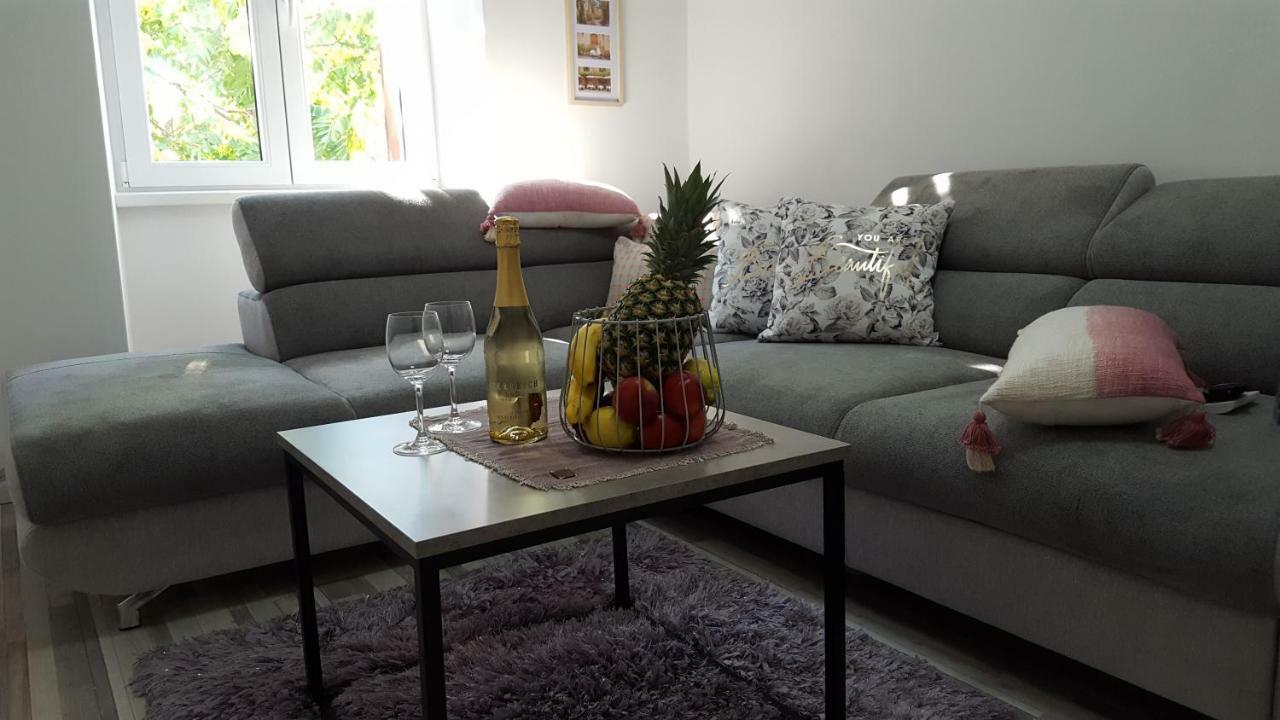 Apartment Imperia *** بولا المظهر الخارجي الصورة
