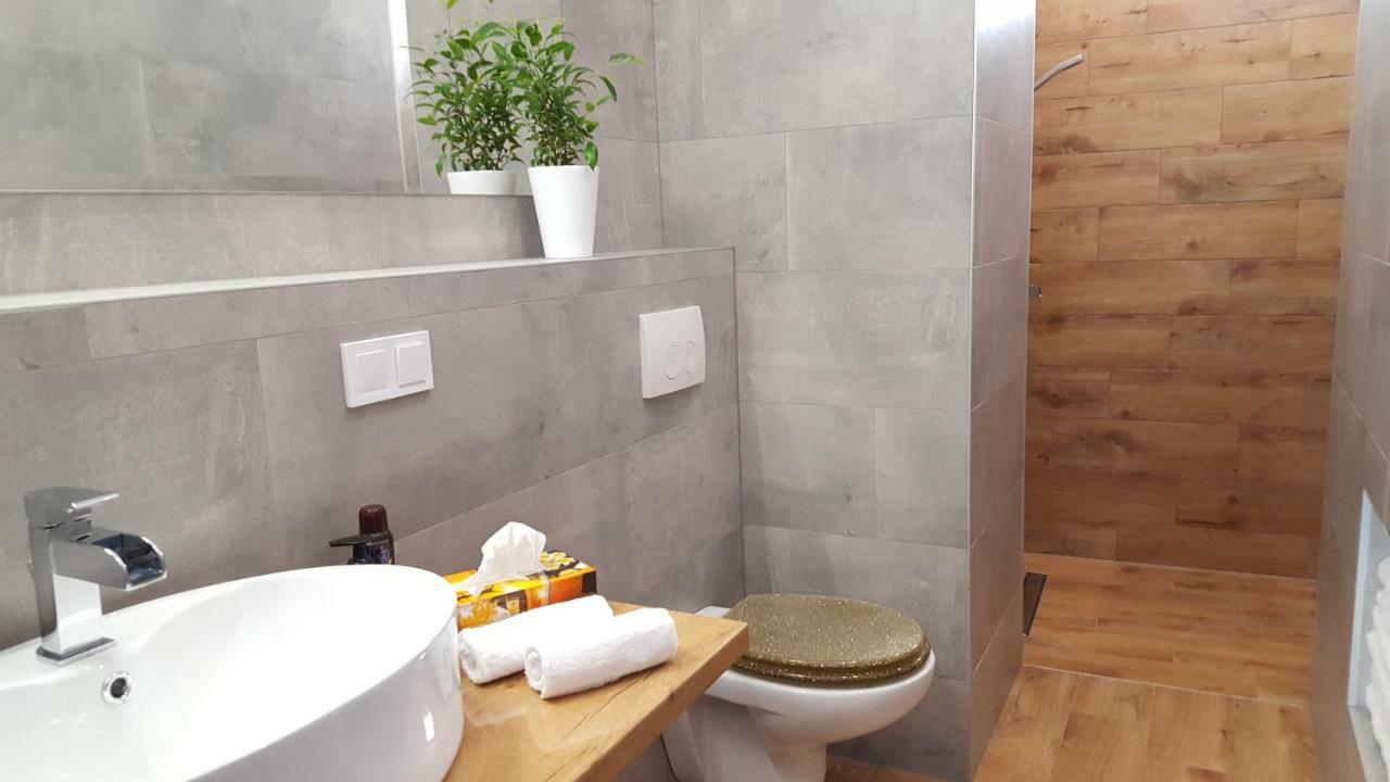Apartment Imperia *** بولا المظهر الخارجي الصورة